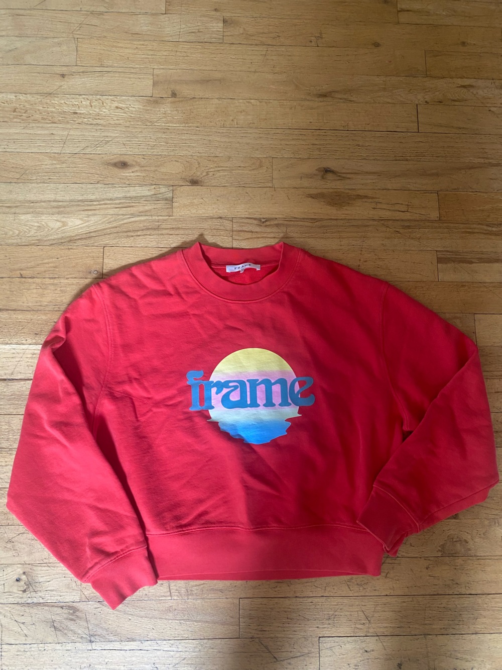 Frame swestshirt. Never worn. Size medium.